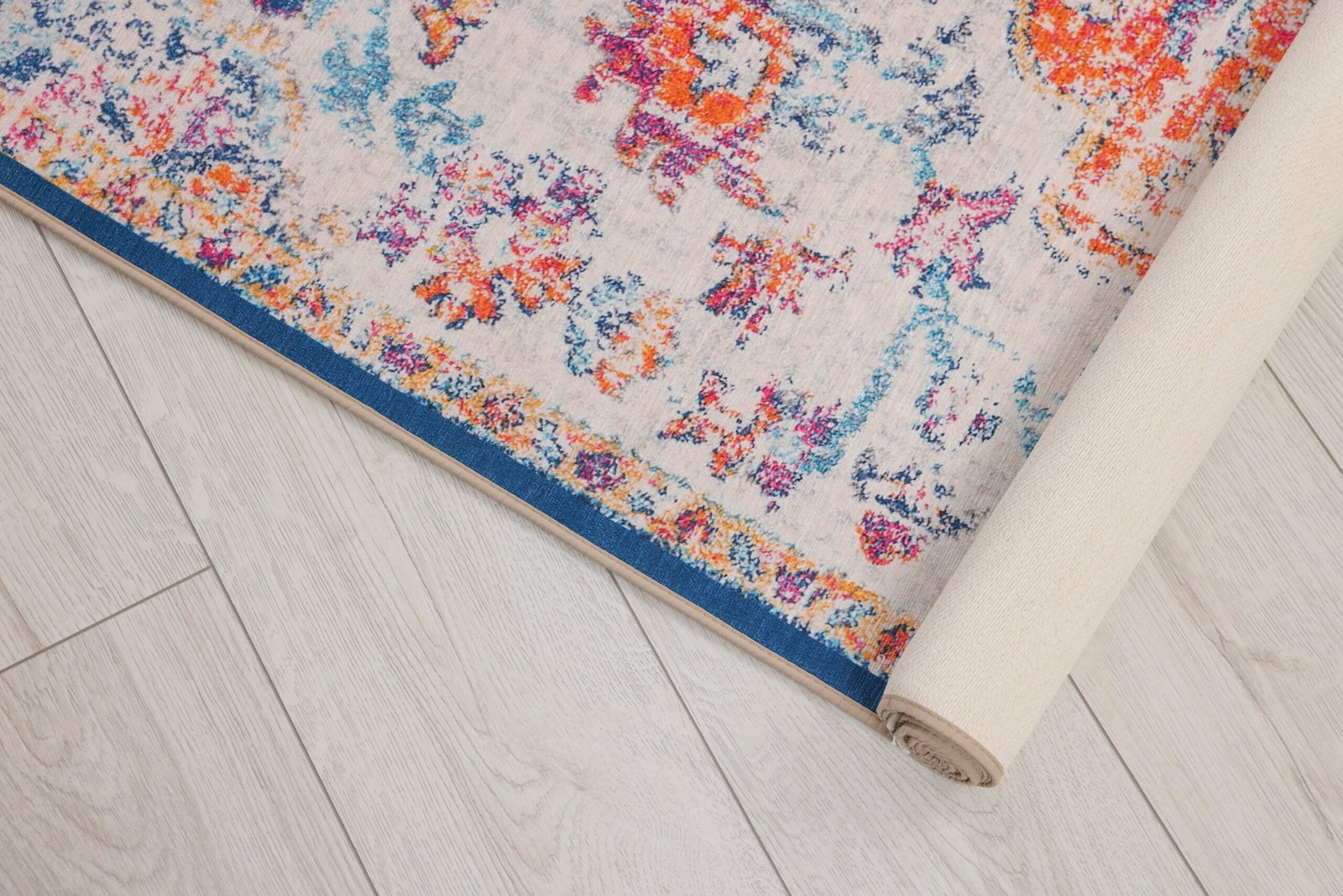 Living Room Rug Size: How to Choose the Perfect Fit